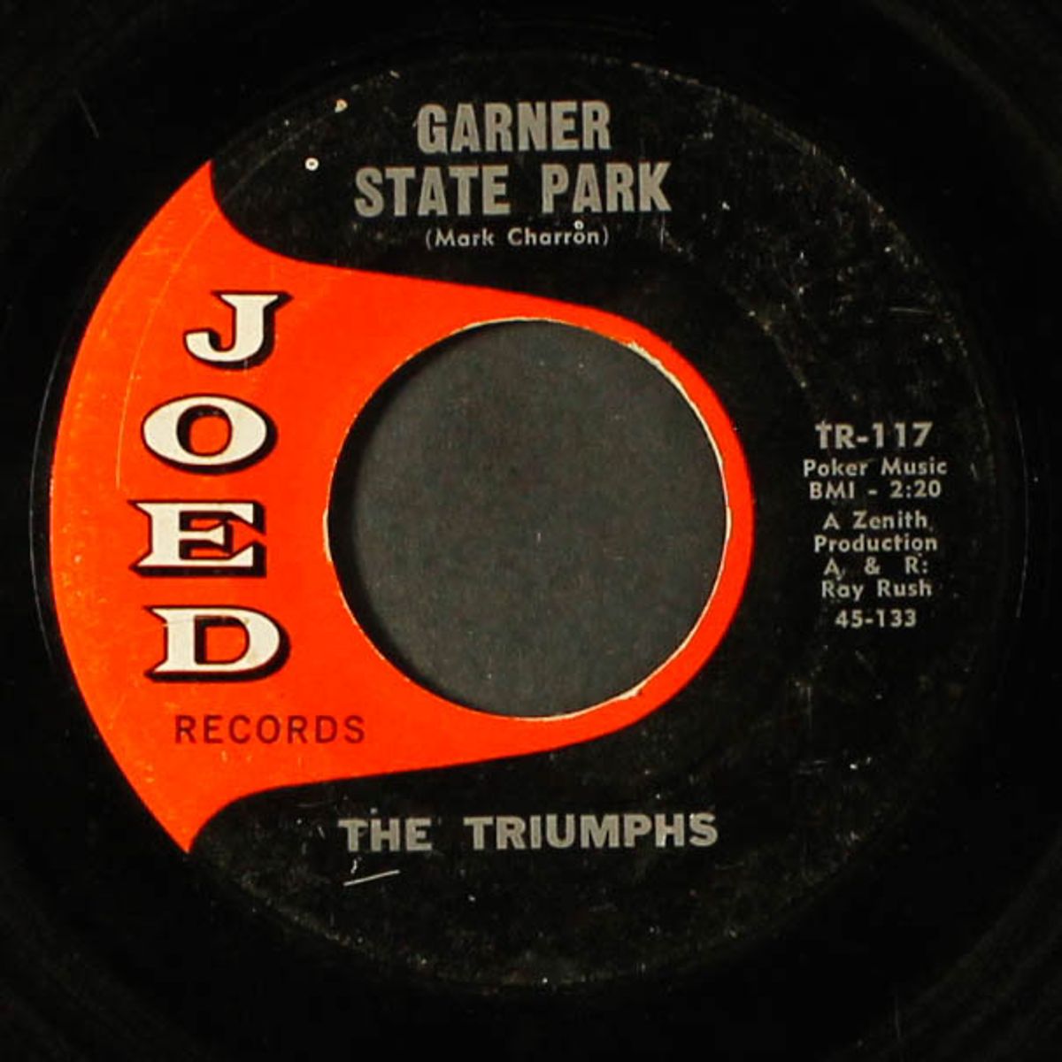 on the loose / garner state park by TRIUMPHS