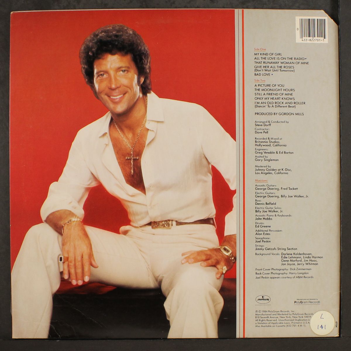 love is on the radio by TOM JONES