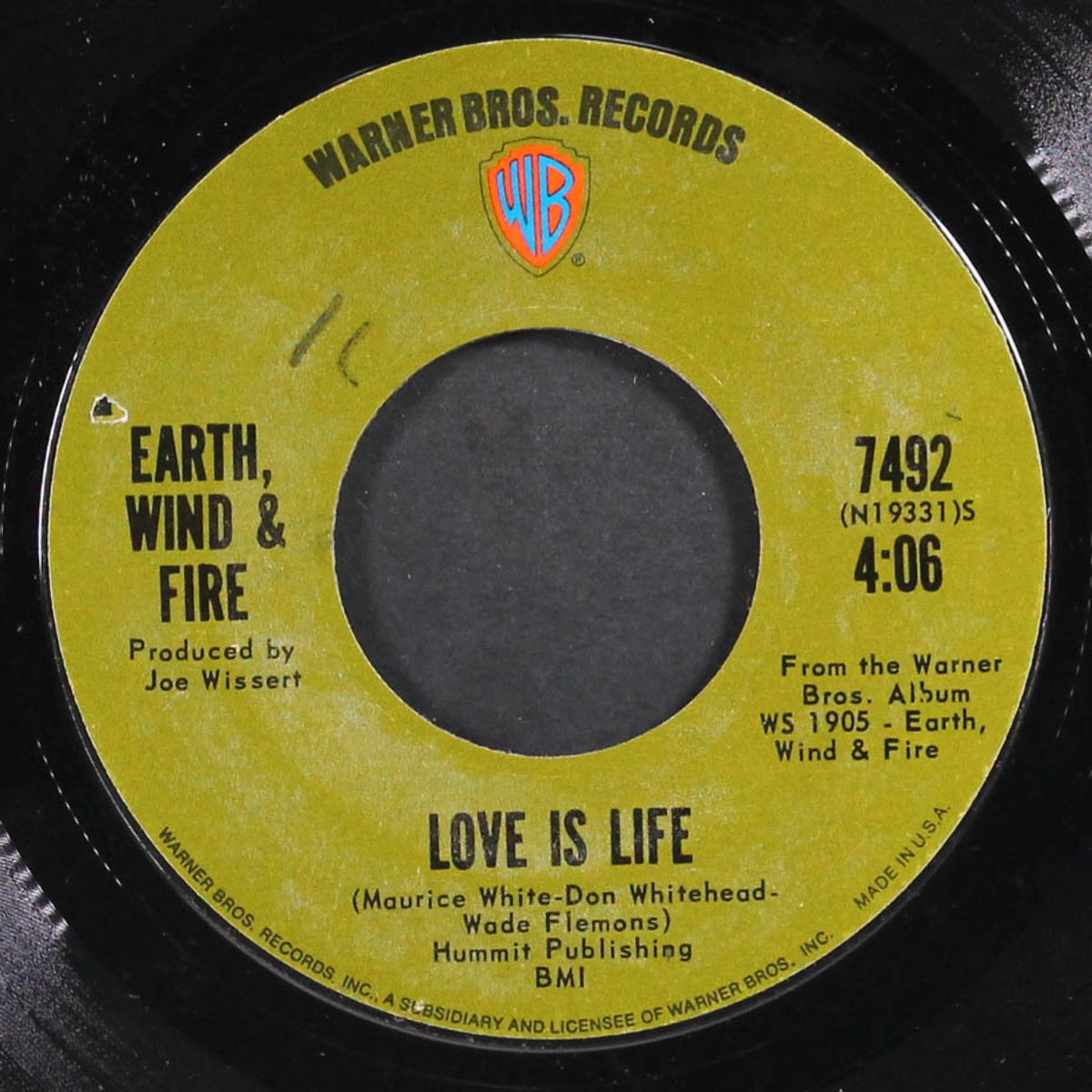 love is life / this world today by EARTH, WIND & FIRE