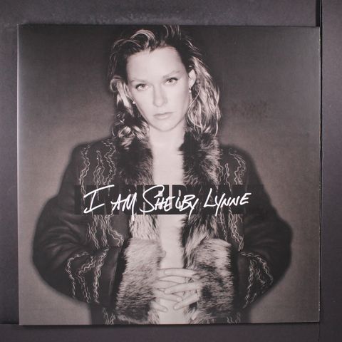 SHELBY LYNNE