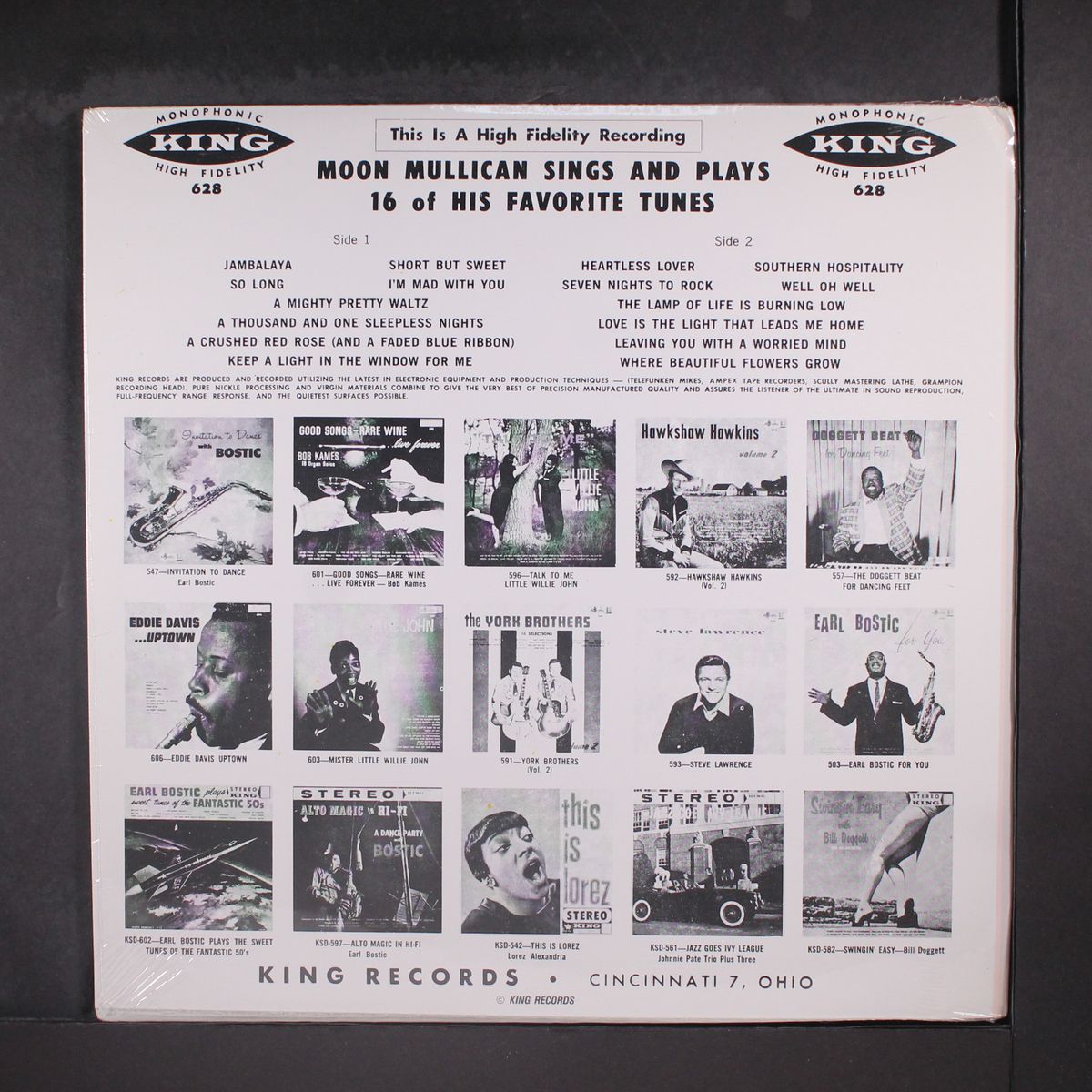 sings and plays 16 of his favorite tunes by MOON MULLICAN