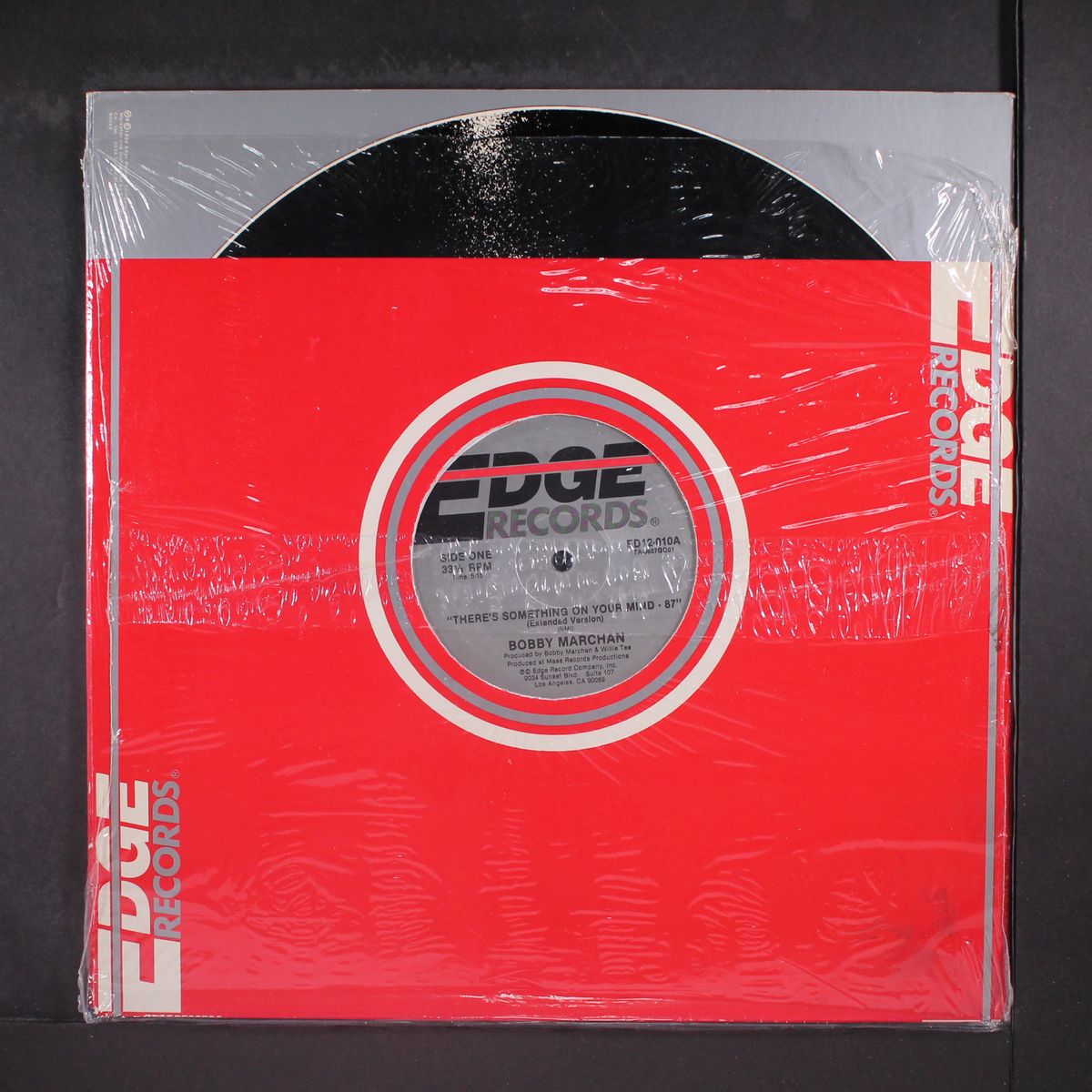 there's something on your mind / short by BOBBY MARCHAN
