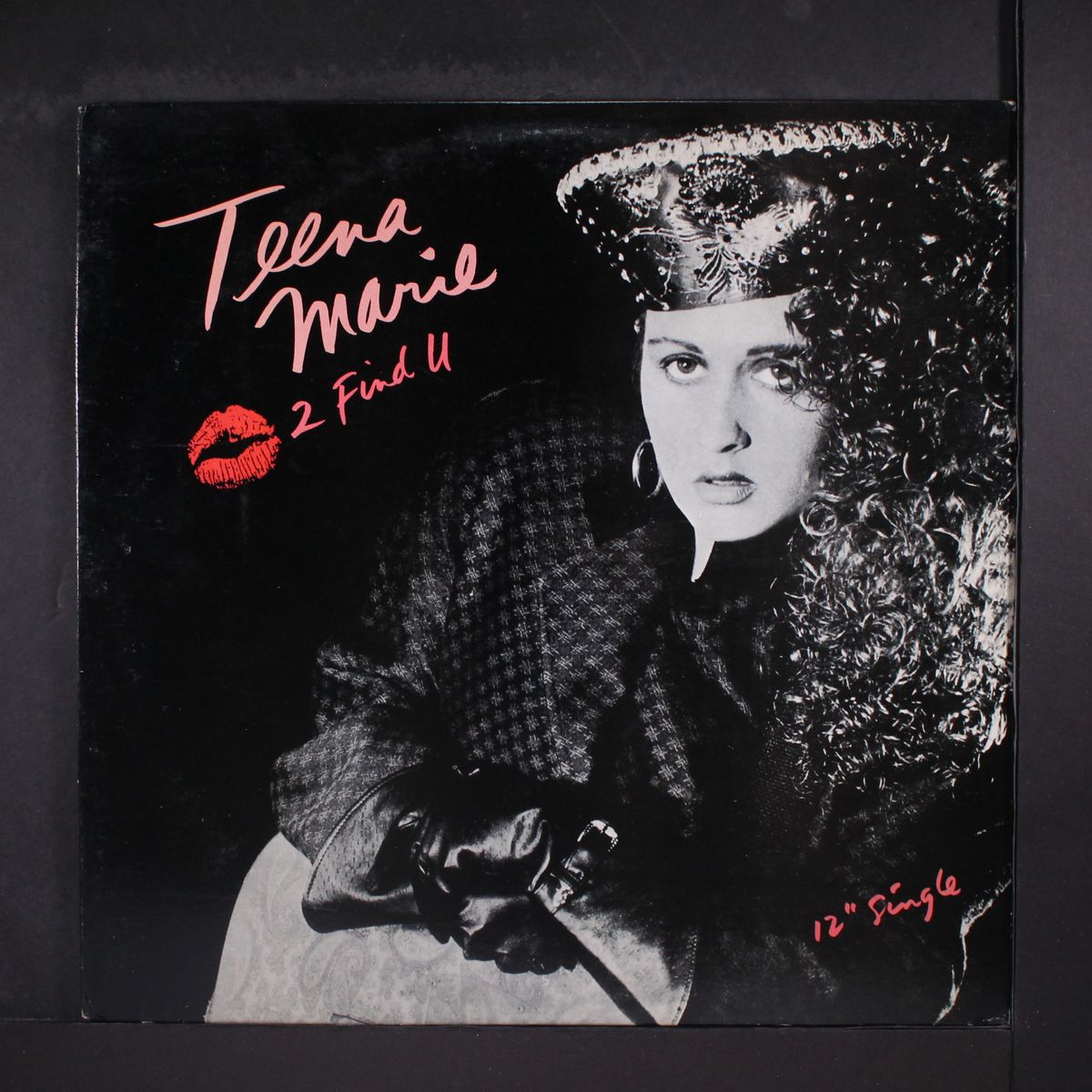 lips to find you / instro by TEENA MARIE