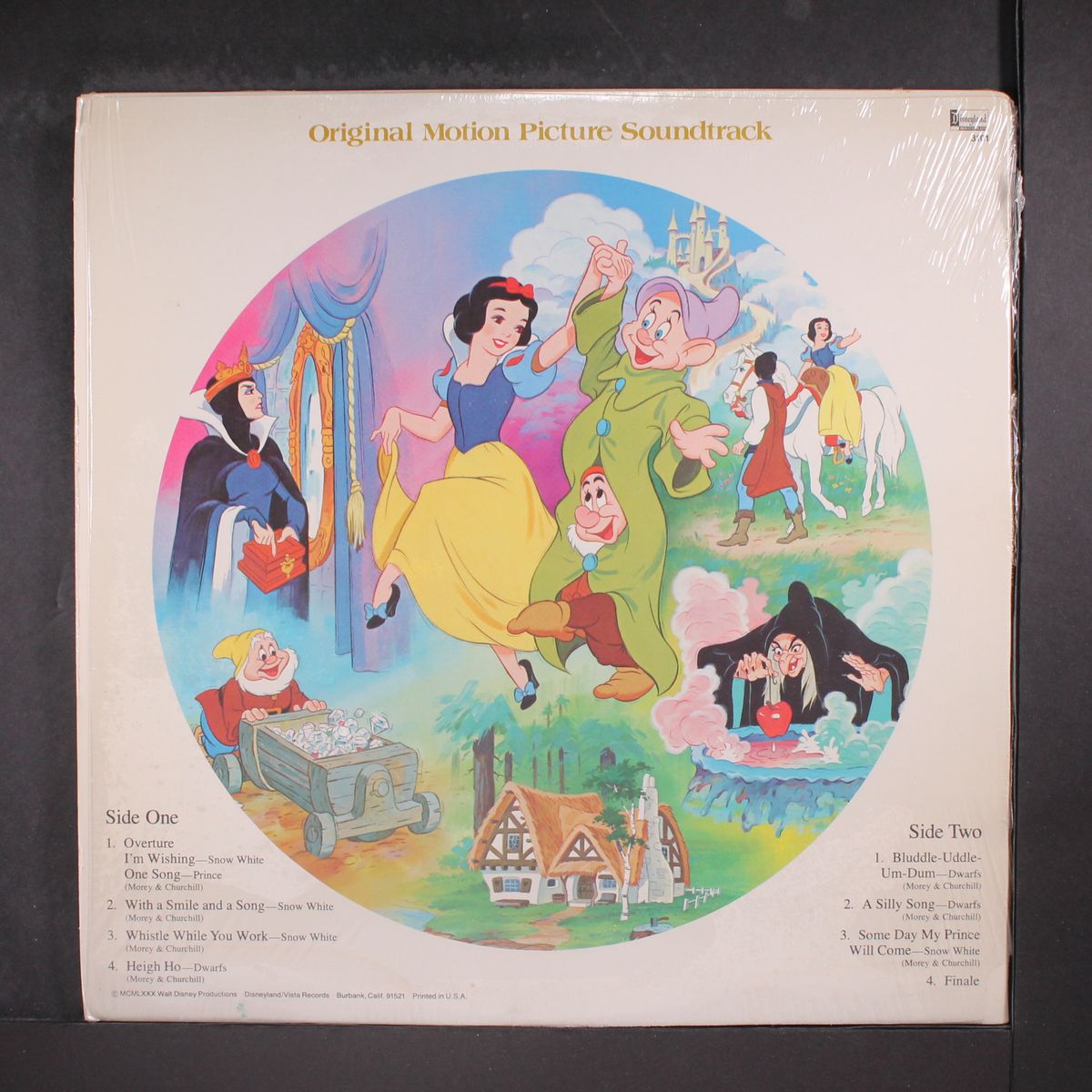 walt disney's snow white & seven dwarfs by SOUNDTRACK