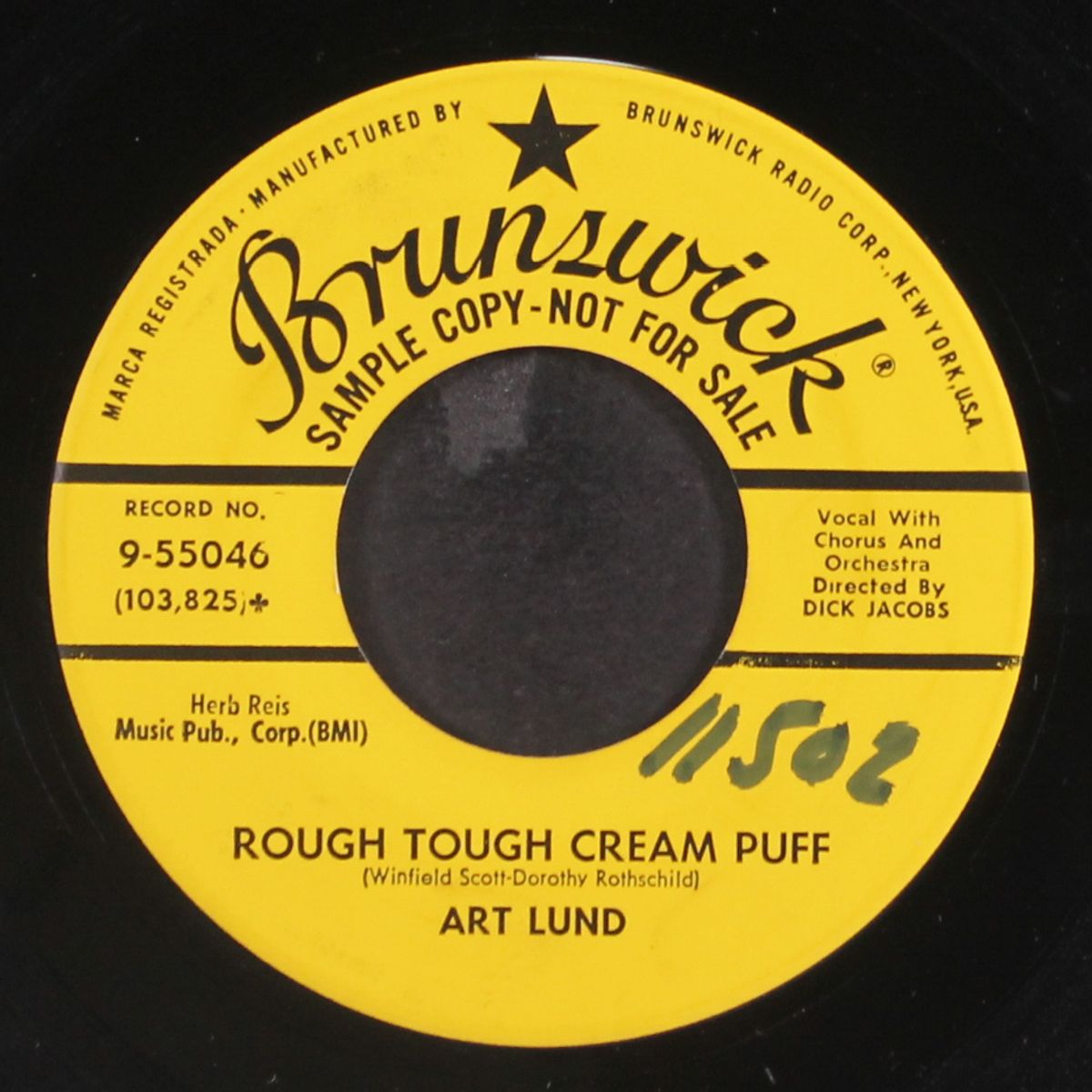 laguna moon / rough tough cream puff by ART LUND