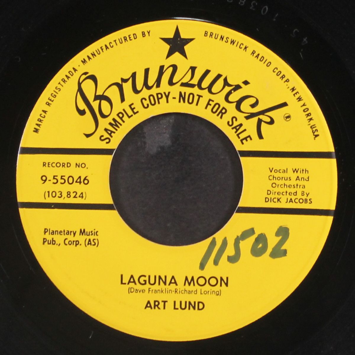 laguna moon / rough tough cream puff by ART LUND