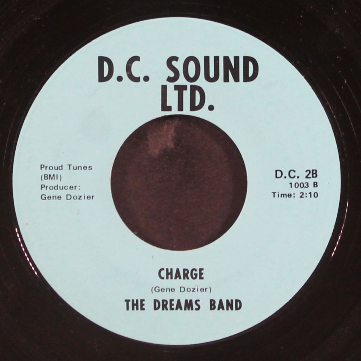 charge / jessie james by DREAMS