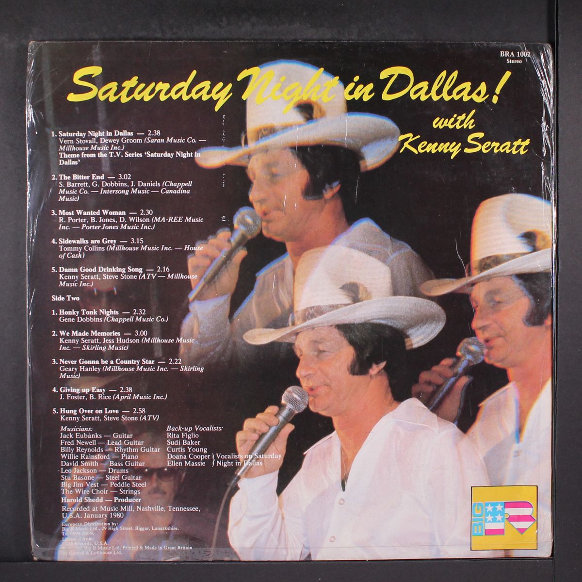 saturday night in dallas by KENNY SERATT