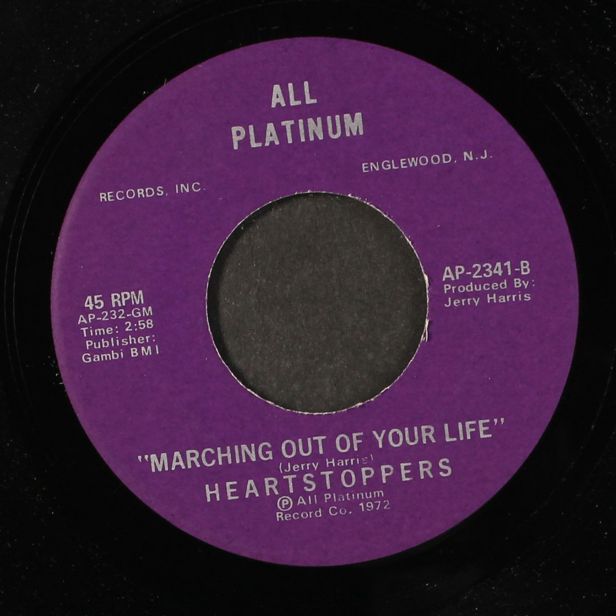 marching out of your life / court' in mama by HEARTSTOPPERS