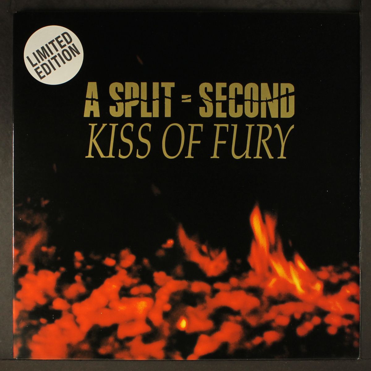 kiss of fury by A SPLIT-SECOND