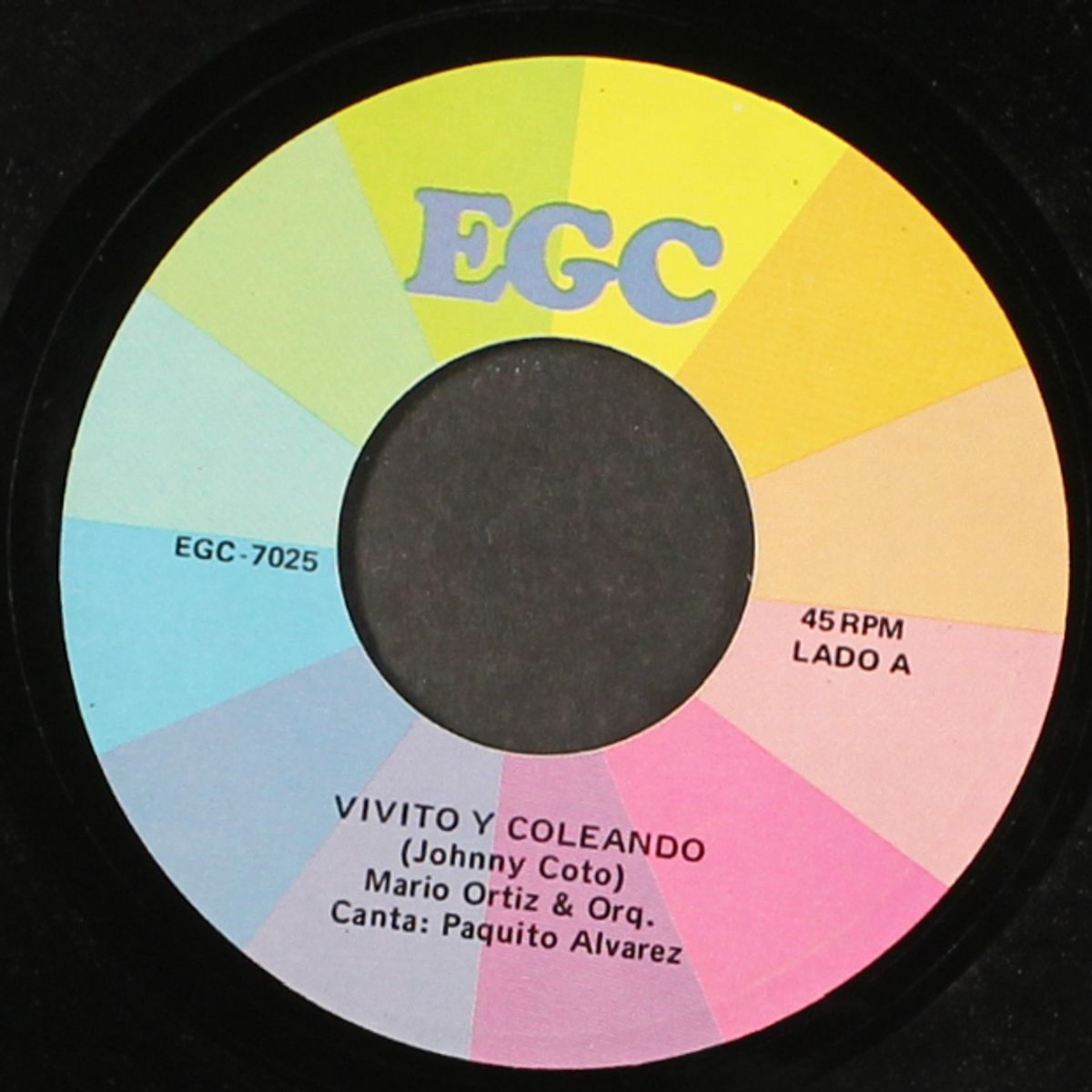 vivito y coleando / el tamborito by MARIO ORTIZ & ORQUESTA