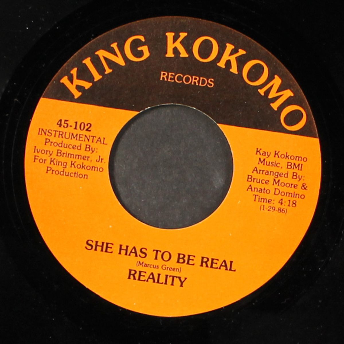 she has to be real / instrumental by REALITY