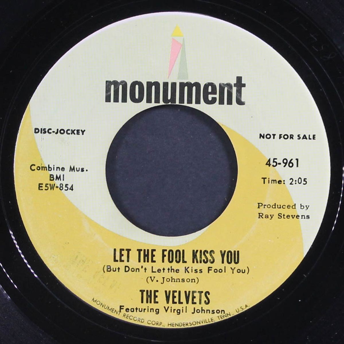 baby the magic is gone / let the fool kiss you by VELVETS