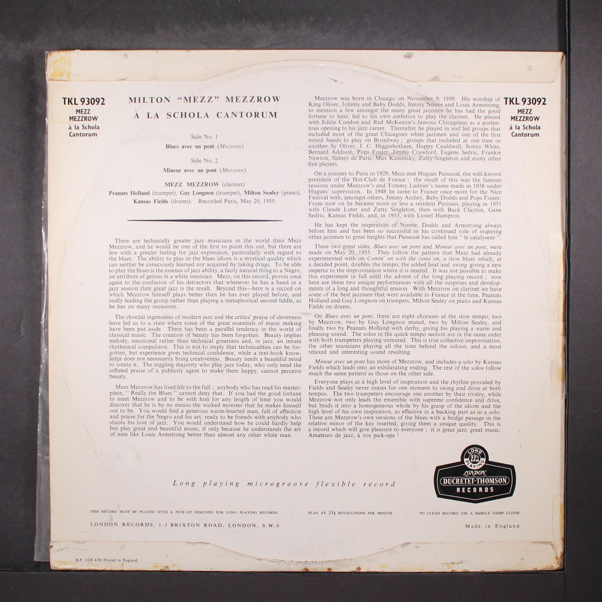 a la schola cantorum by MEZZ MEZZROW