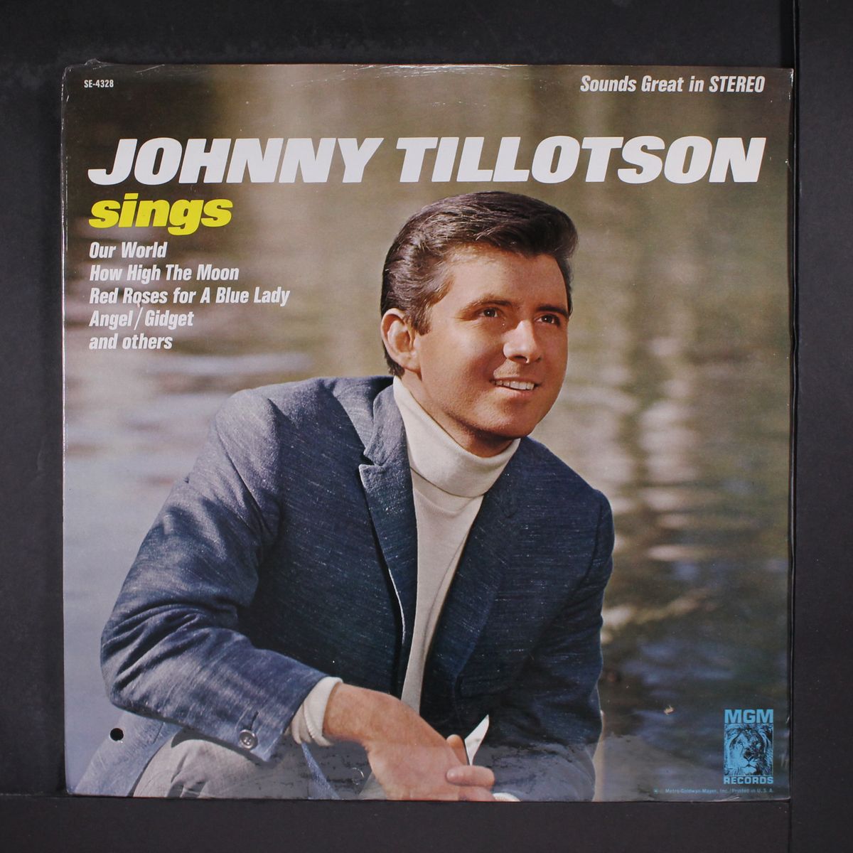 sings by JOHNNY TILLOTSON