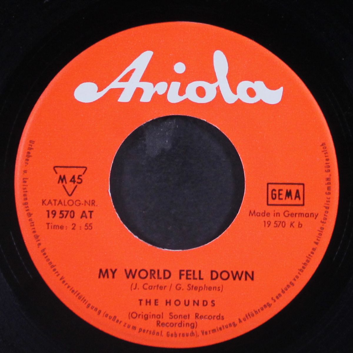 the lion sleeps tonight / my world fell down by HOUNDS