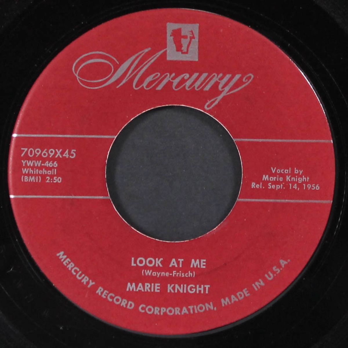 grasshopper baby / look at me by MARIE KNIGHT
