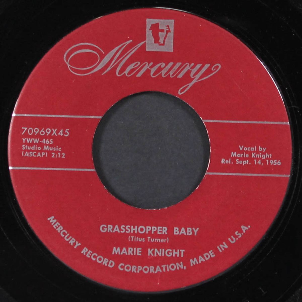 grasshopper baby / look at me by MARIE KNIGHT