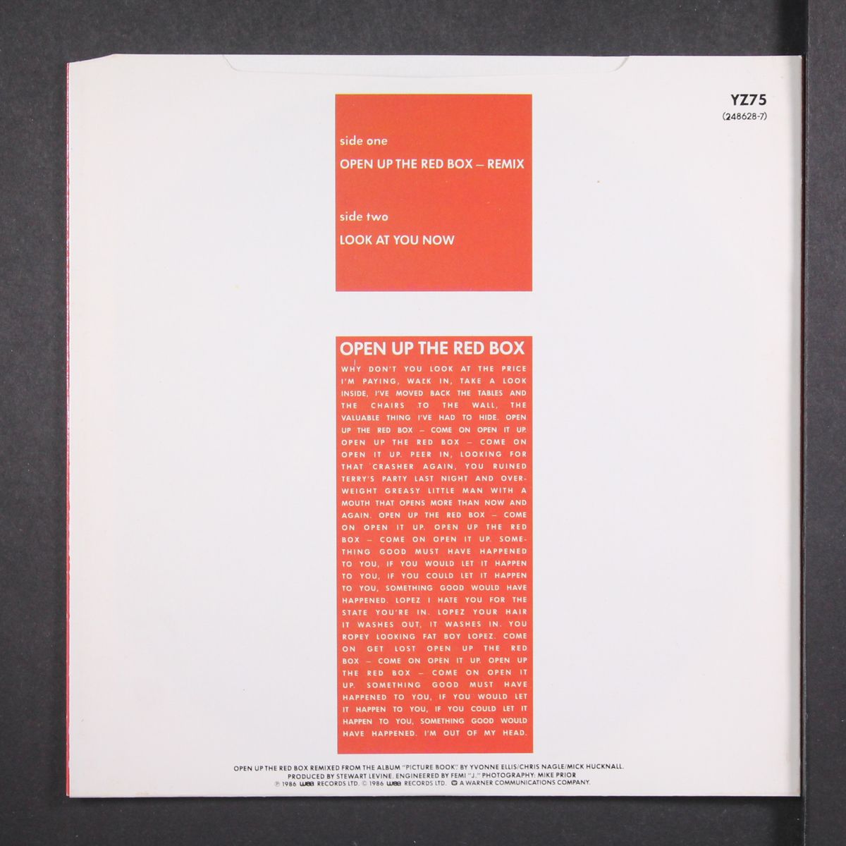open up the red box by SIMPLY RED