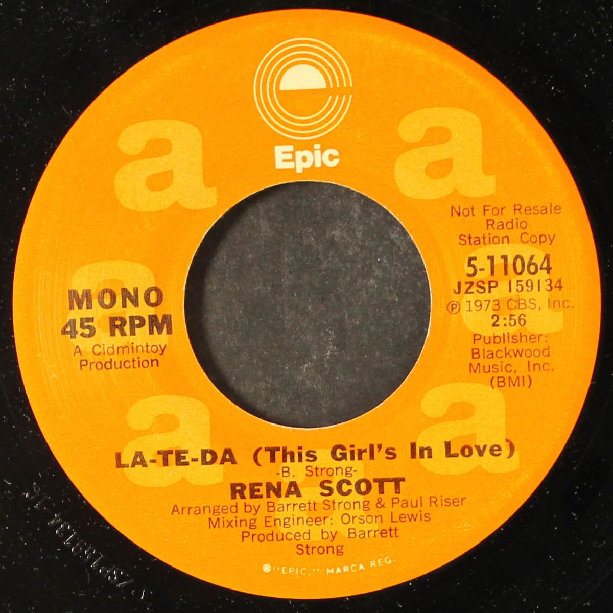 la-te-da / mono by RENA SCOTT