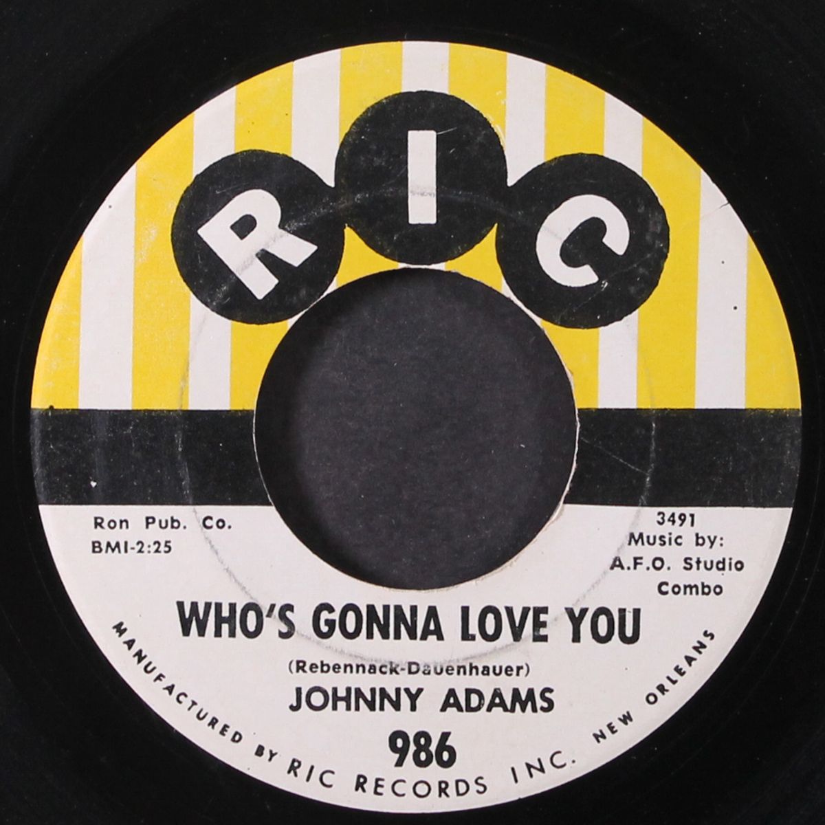 who's gonna love you / a losing battle by JOHNNY ADAMS