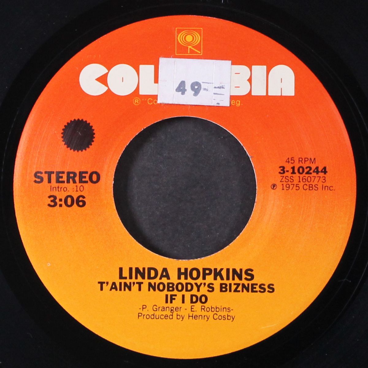romance in the dark / t'ain't nobody's bizness if i do by LINDA HOPKINS