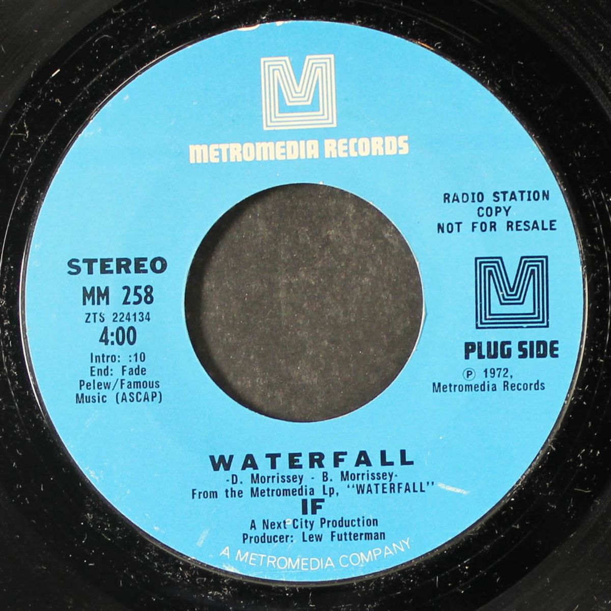 waterfall / mono by IF