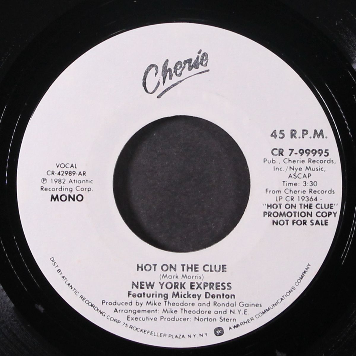 hot on the clue / mono by NEW YORK EXPRESS