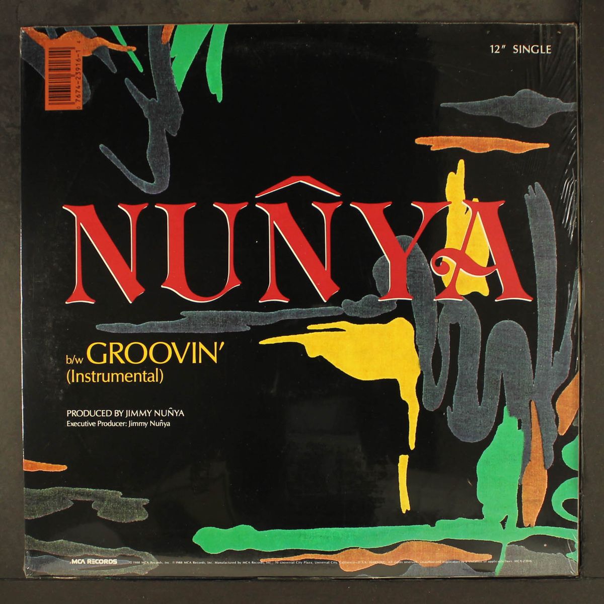 use me / groovin' by NUNYA