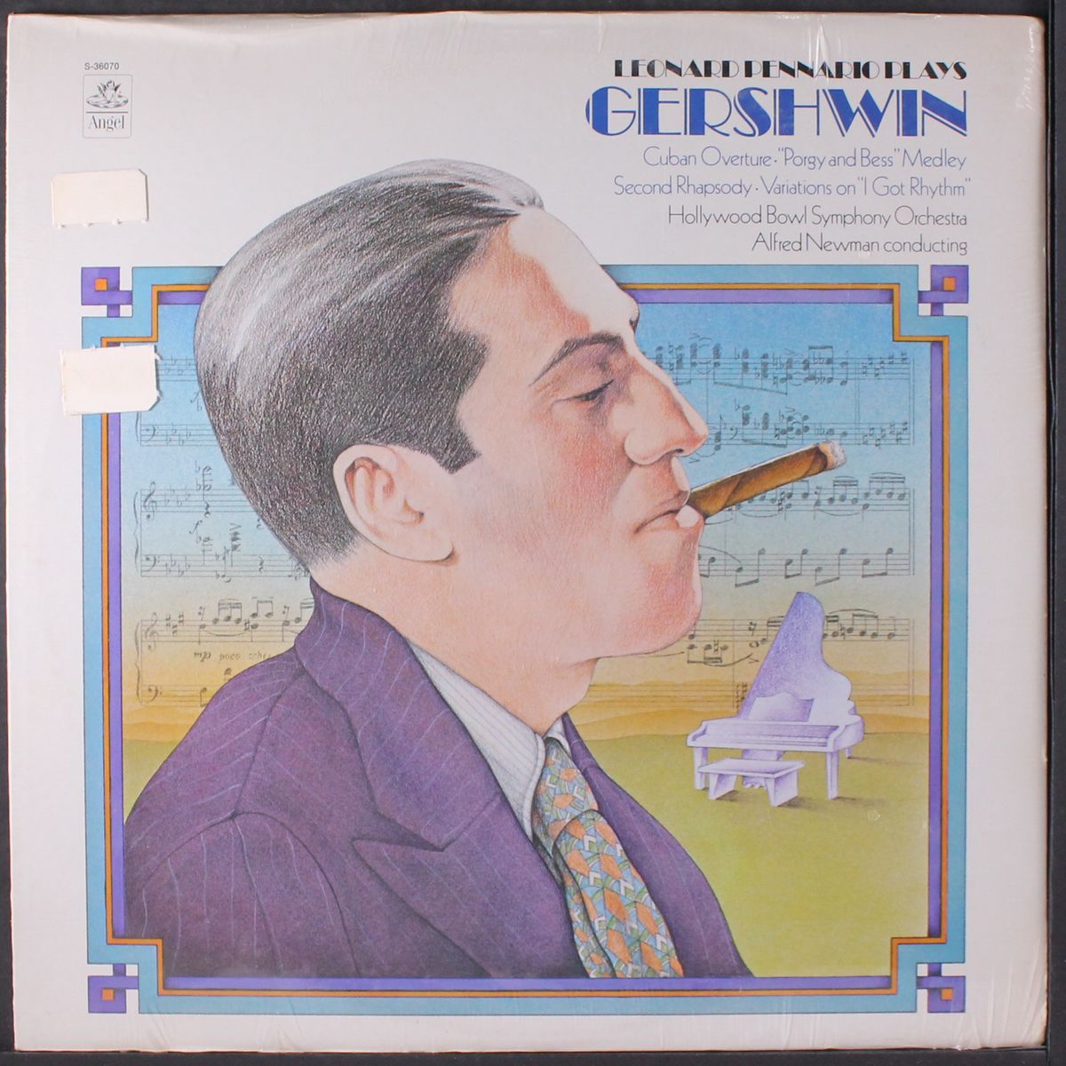 plays gershwin by LEONARD PENNARIO