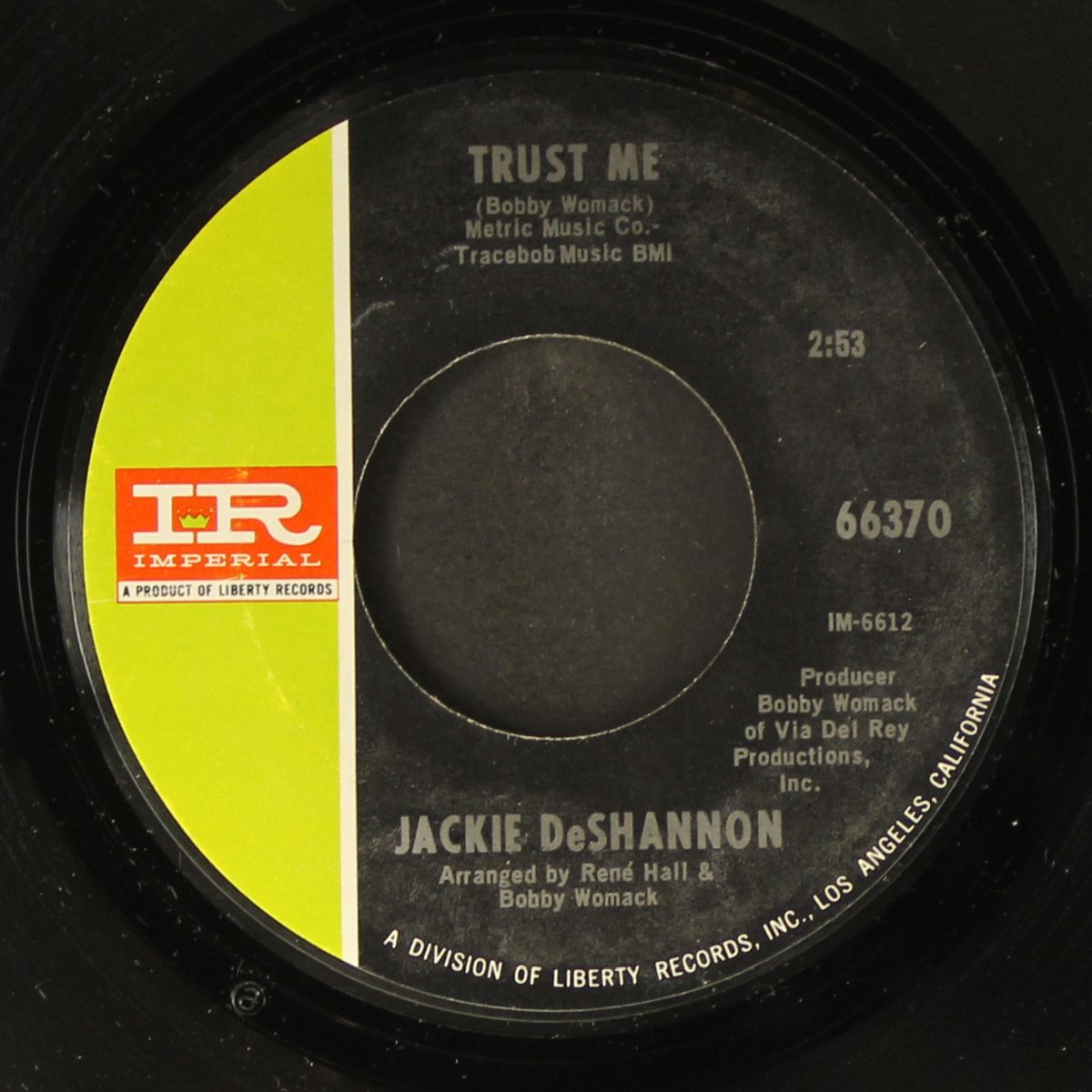 what is this / trust me by JACKIE DE SHANNON