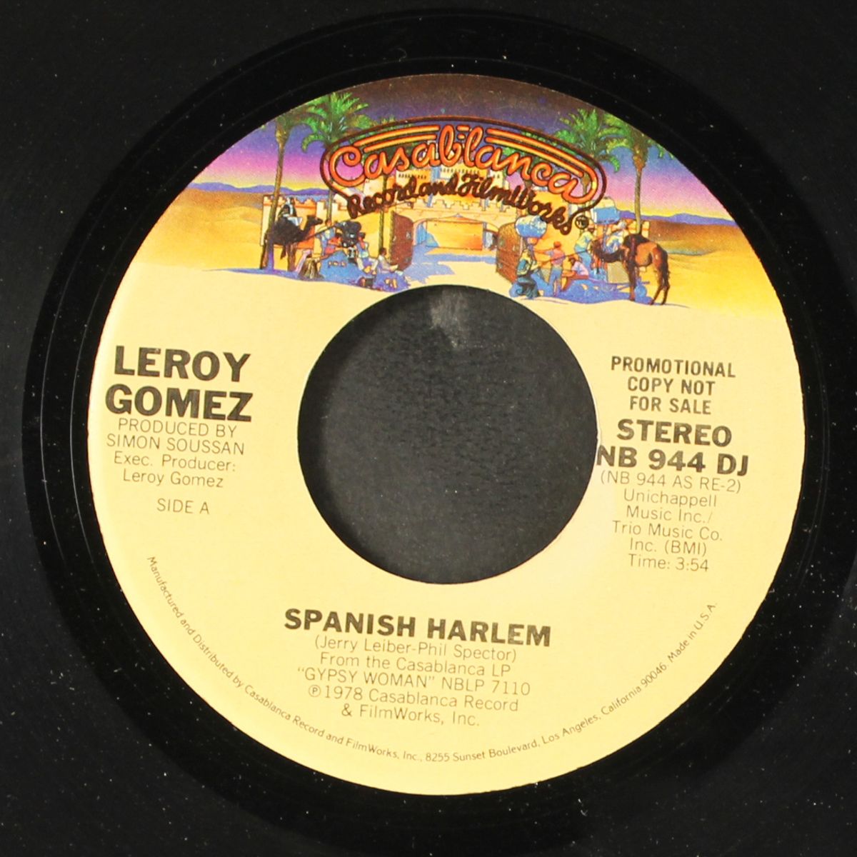 spanish harlem / mono by LEROY GOMEZ