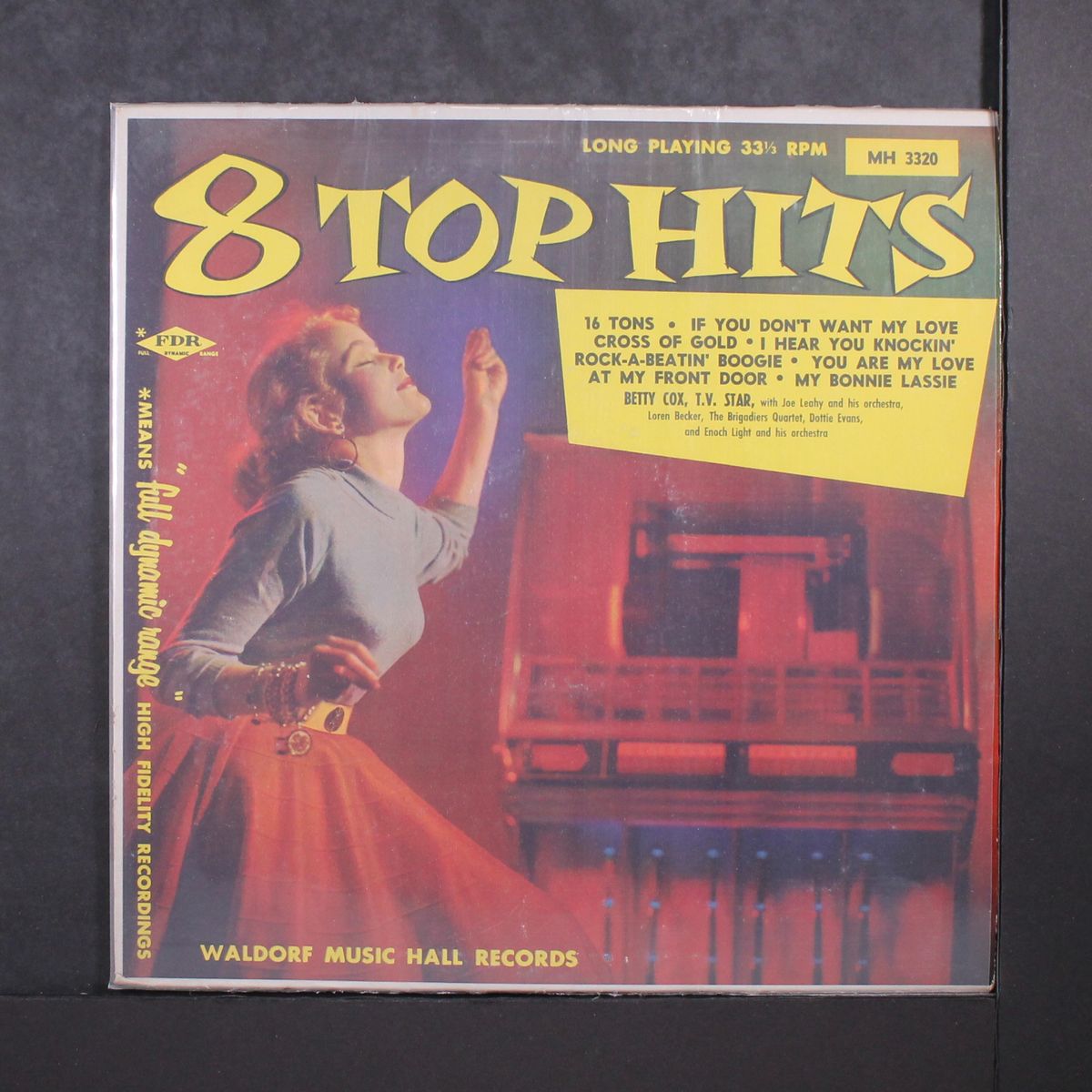 8 top hits by VARIOUS
