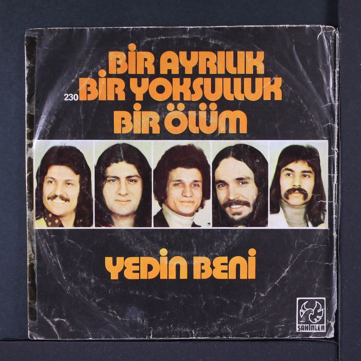 bir ayrilik, bir yoksulluk, bir olum / yedin beni by ERSEN VE DADASLAR
