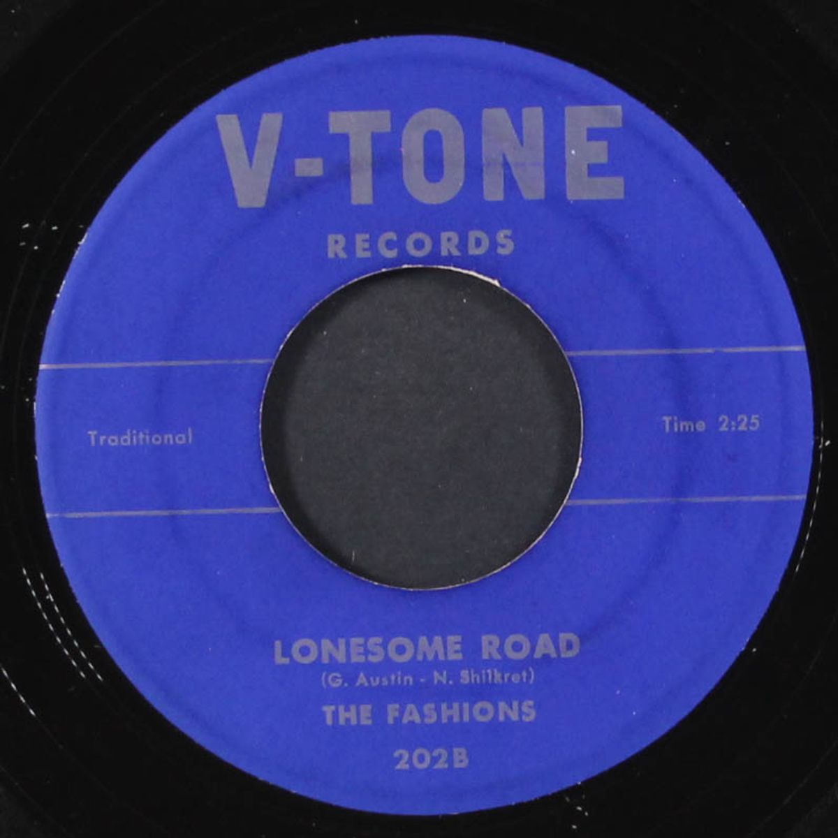 i'm dreaming of you / lonesome road by FASHIONS