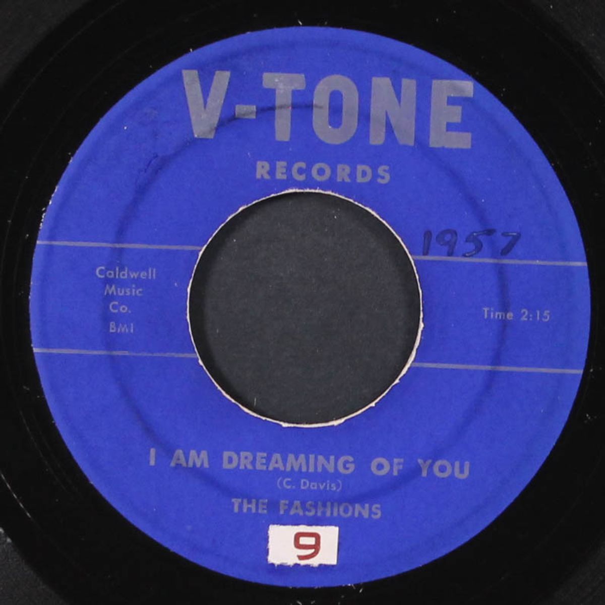 i'm dreaming of you / lonesome road by FASHIONS