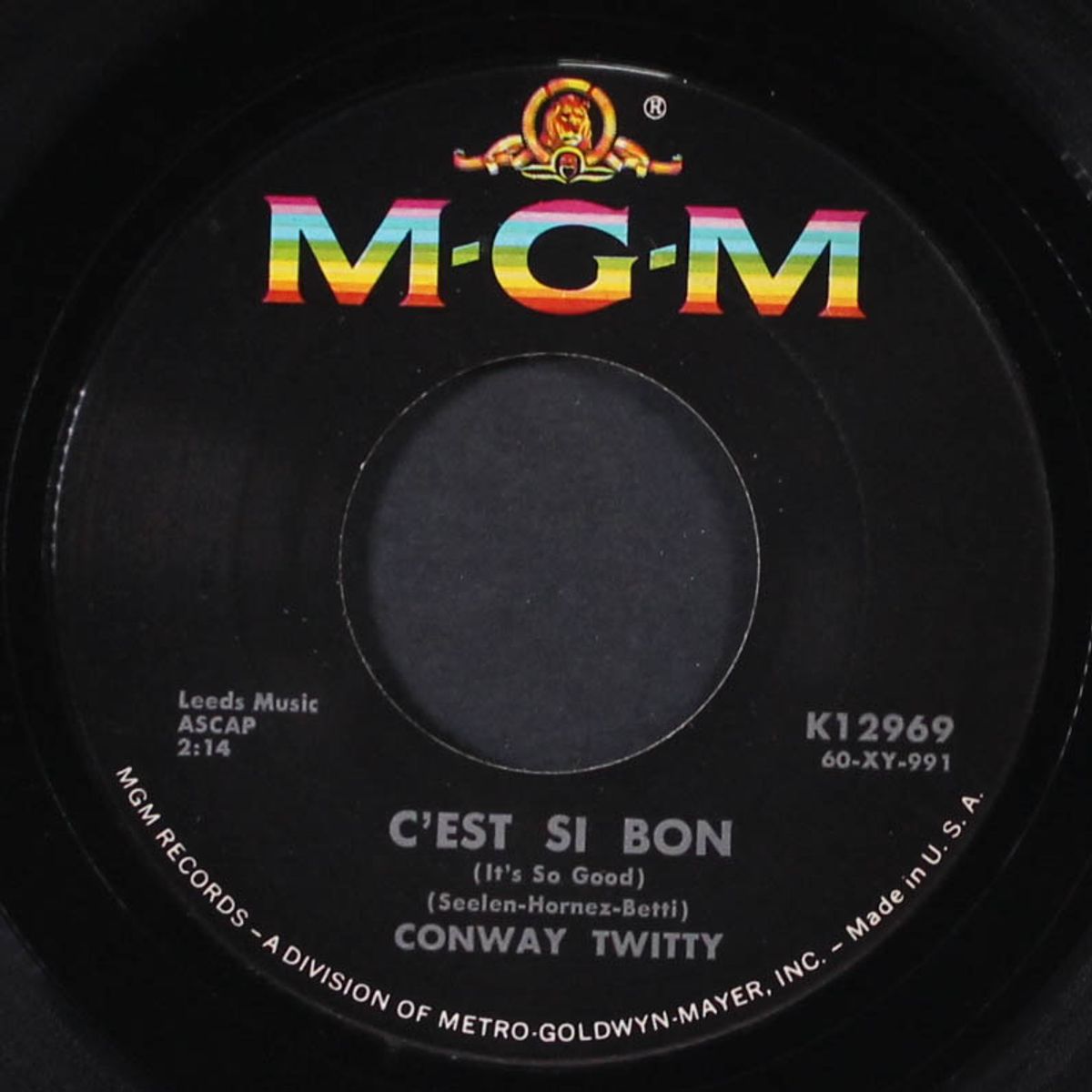 c'est si bon / don't you dare let me down by CONWAY TWITTY