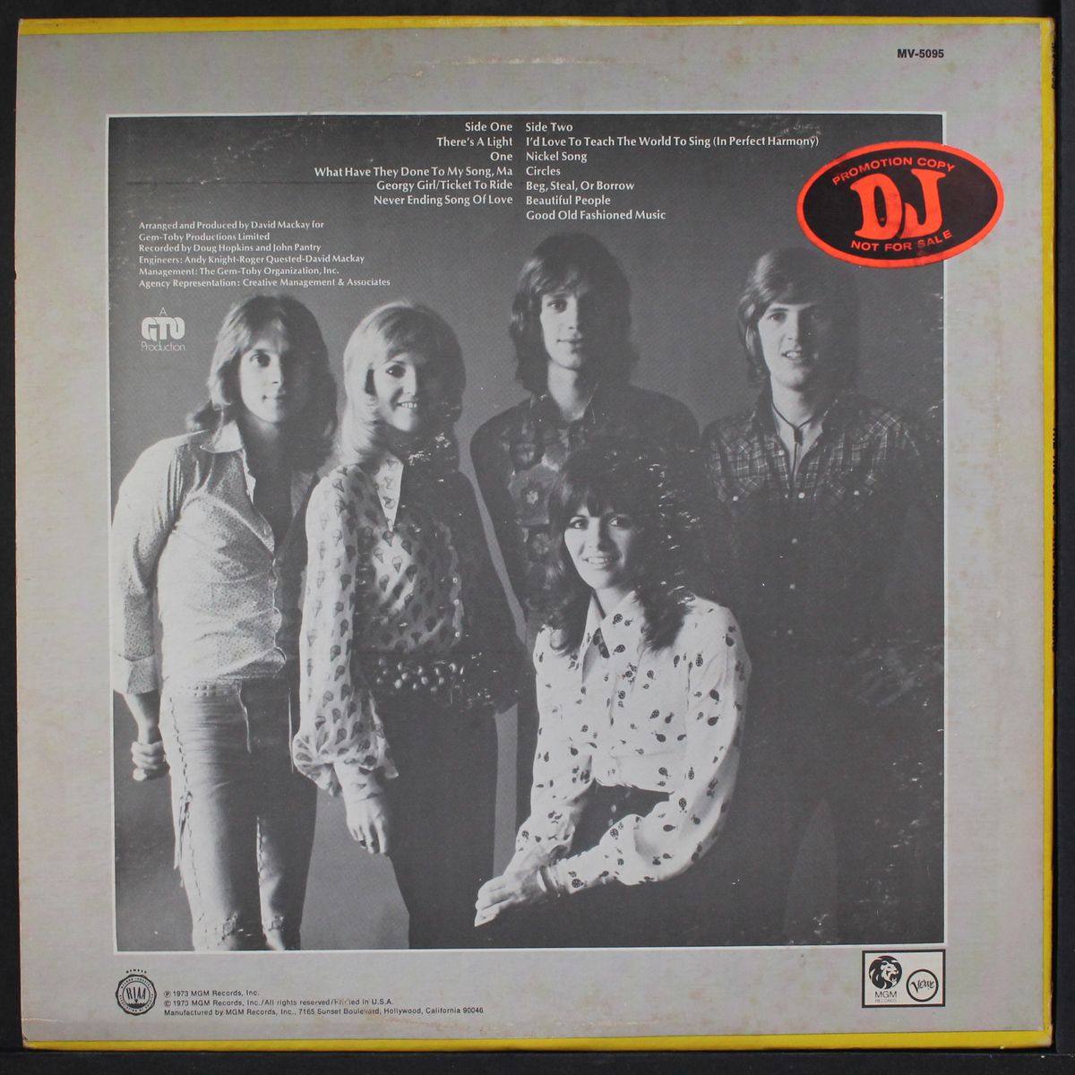 the history of the new seekers by NEW SEEKERS