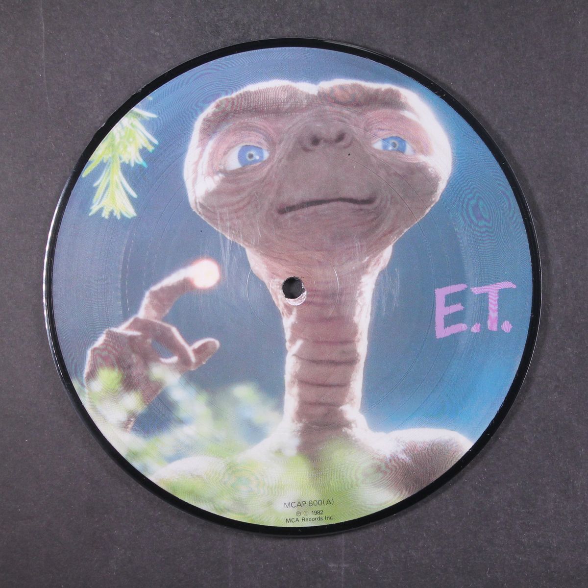 theme song from e.t. by JOHN WILLIAMS