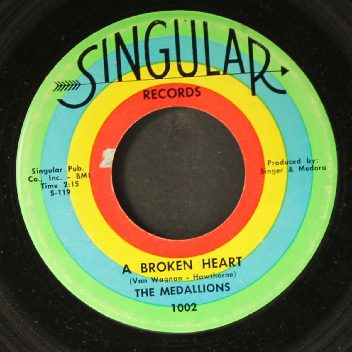 lolo baby / a broken heart by MEDALLIONS