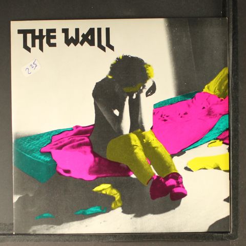 WALL