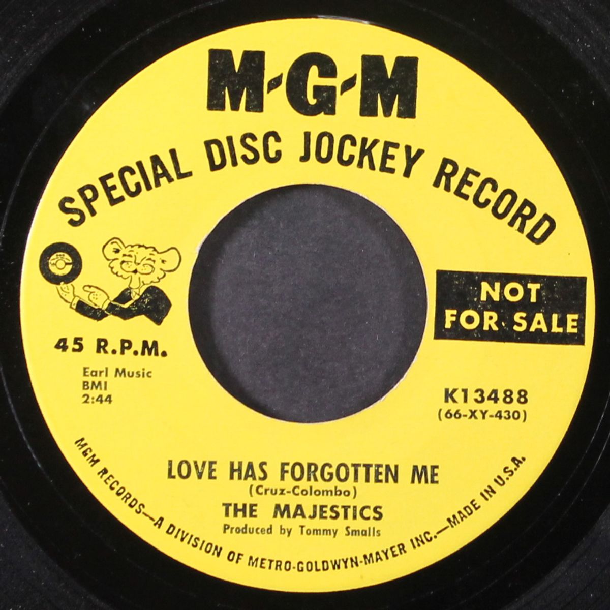 smile through my tears / love has forgotten me by MAJESTICS