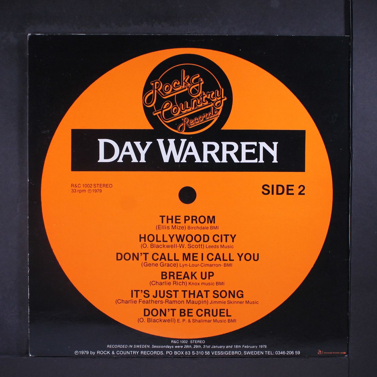 day warren by DAY WARREN