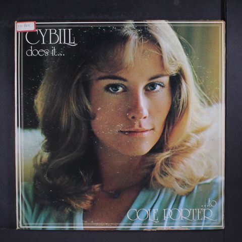 CYBILL SHEPHERD