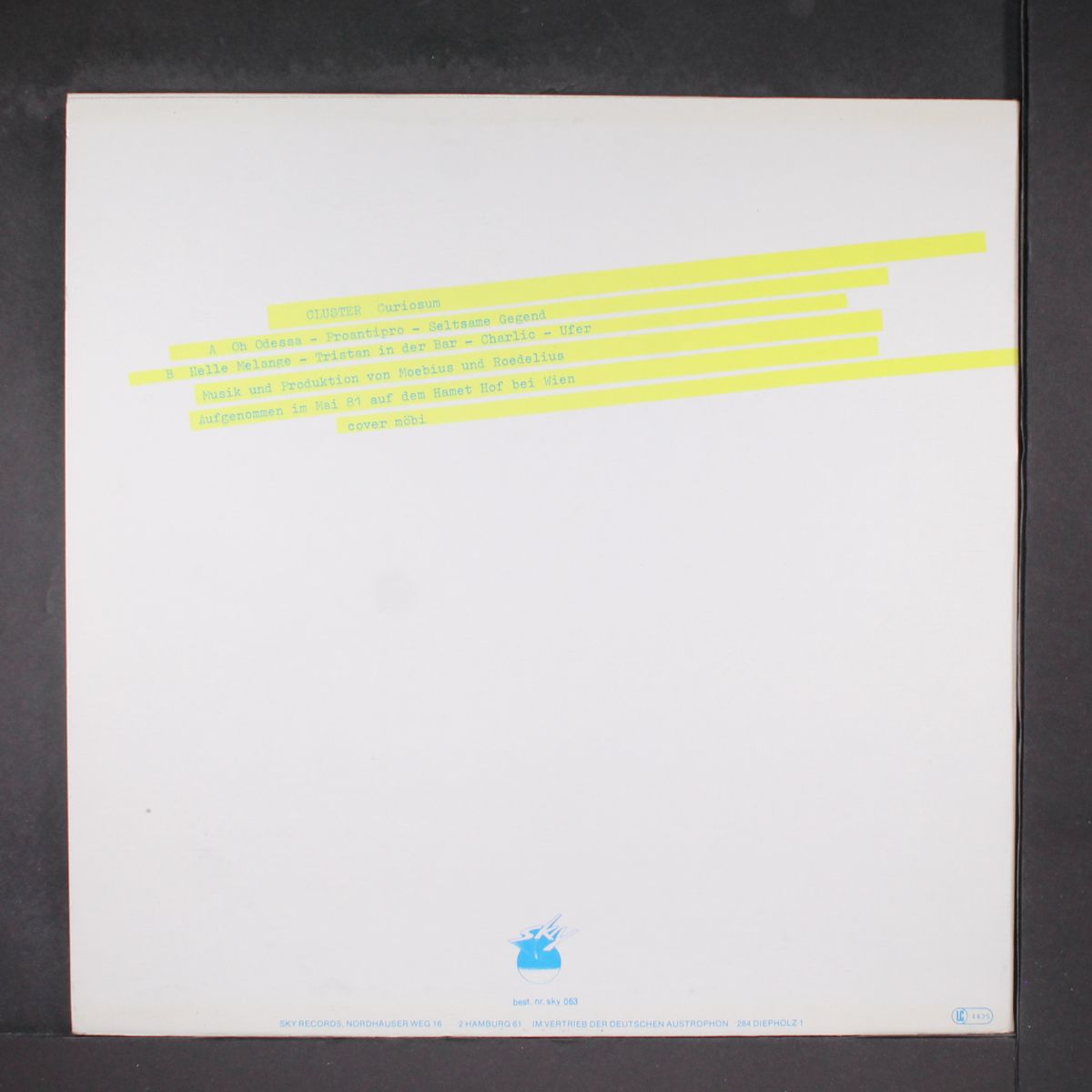 curiosum by CLUSTER