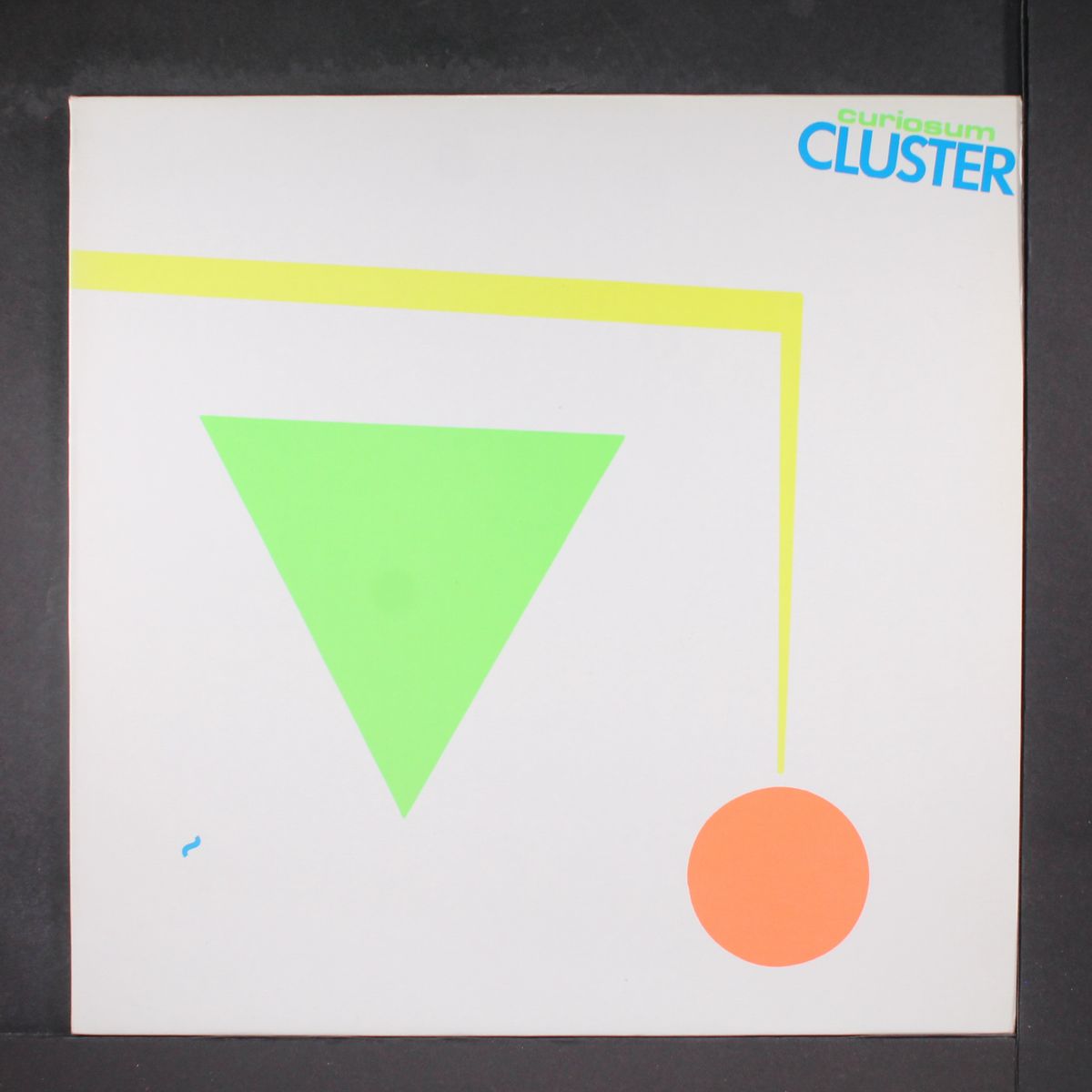 curiosum by CLUSTER