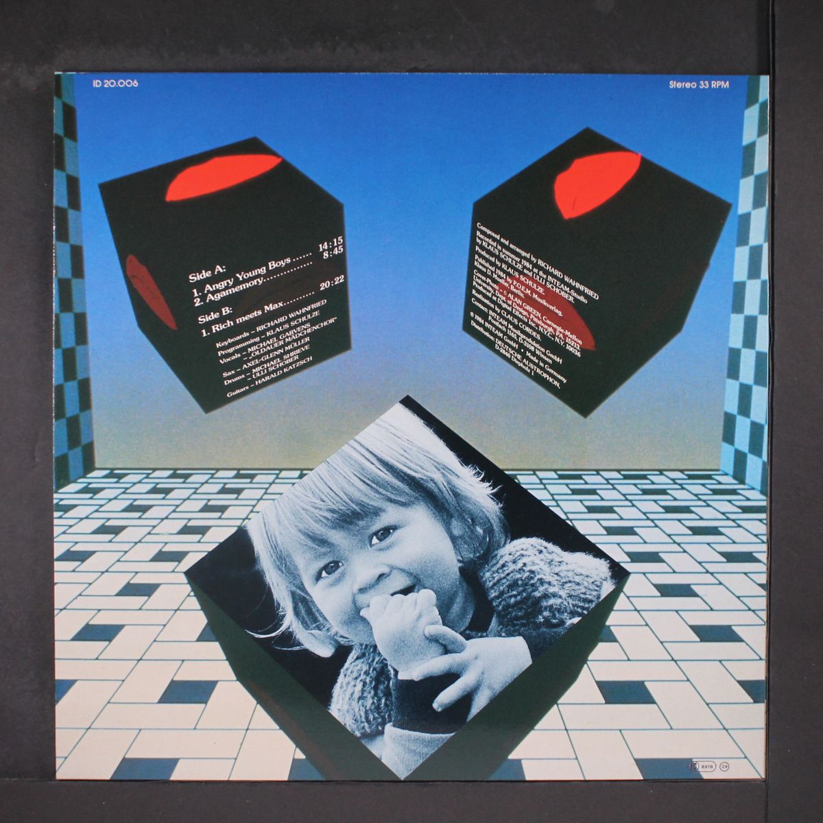 megatone by RICHARD WAHNFRIED