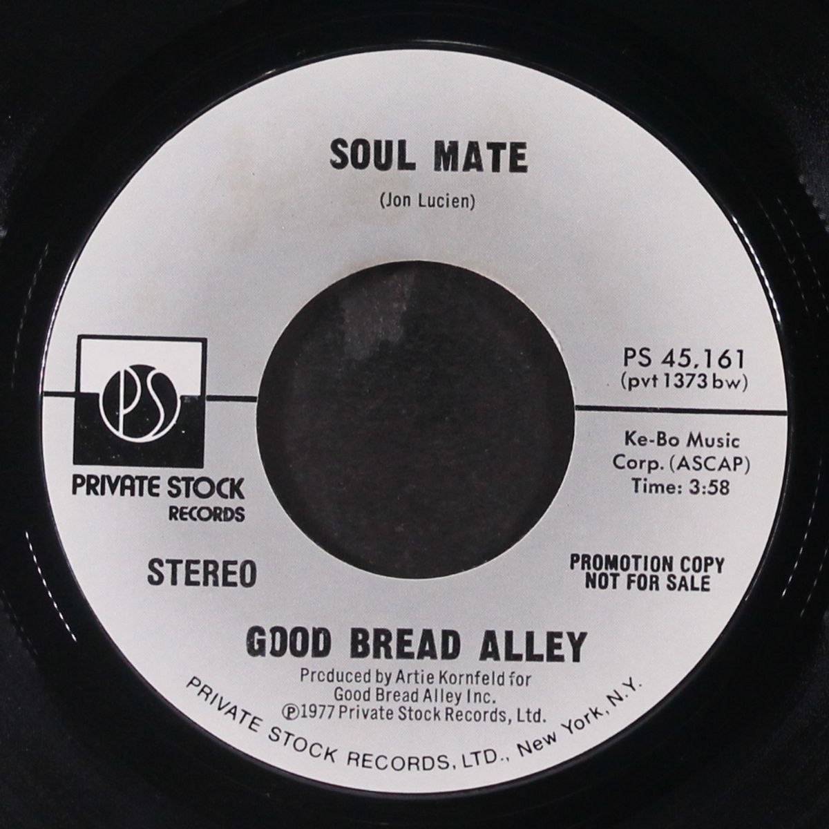soul mate / mono by GOOD BREAD ALLEY