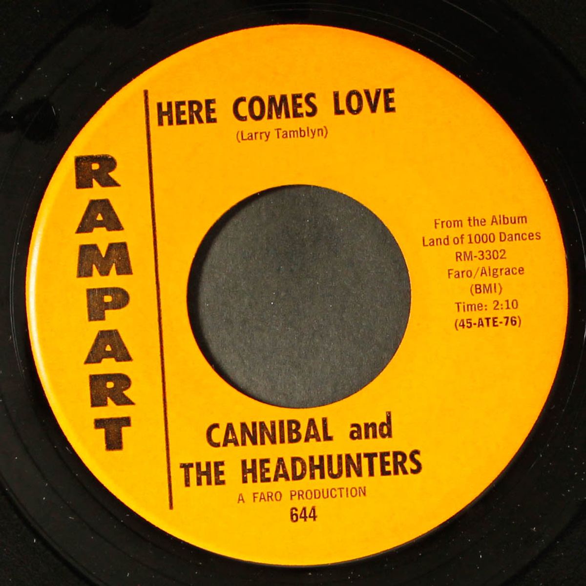 here comes love / nau ninny nau by CANNIBAL & HEADHUNTERS