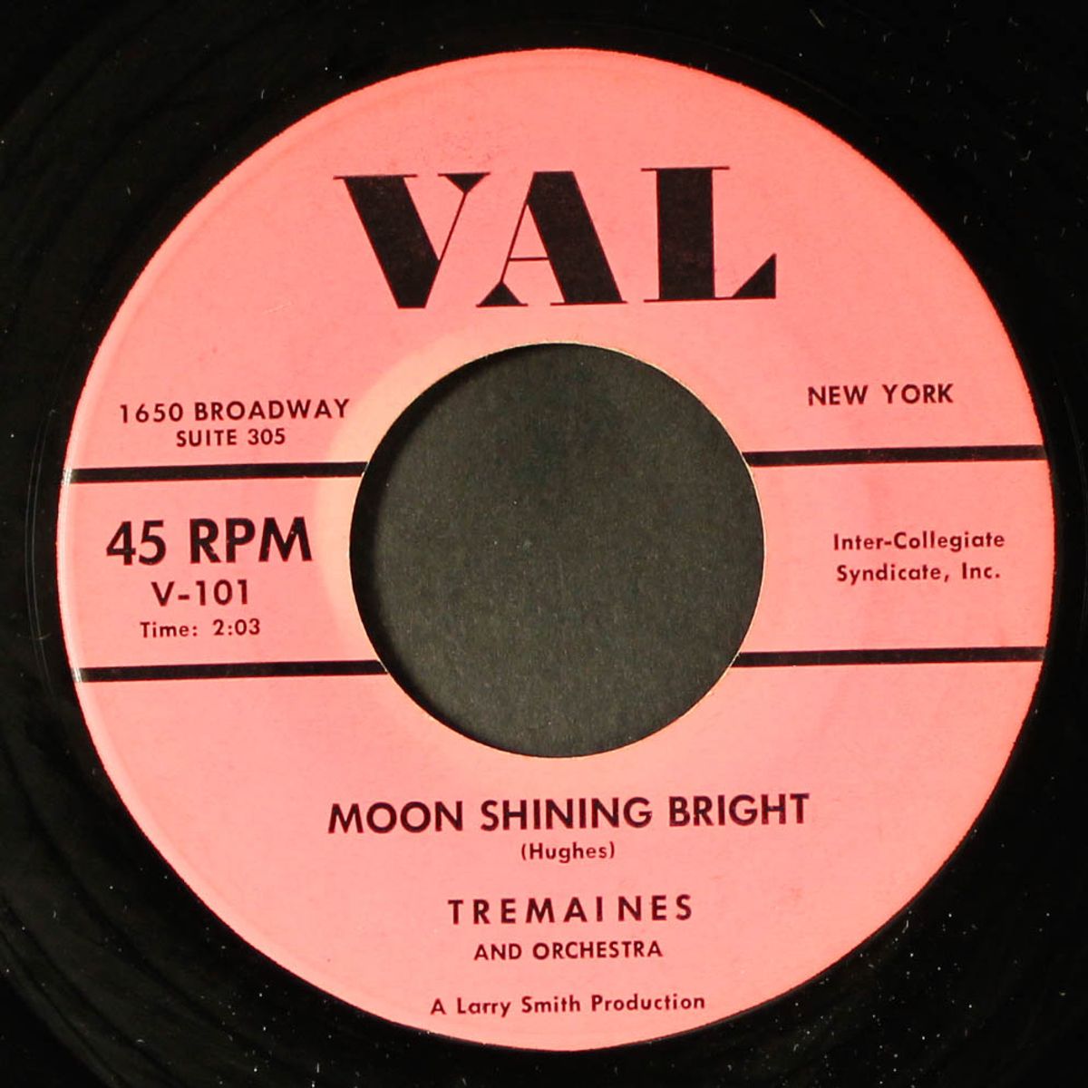 moon shining bright / jingle jingle by TREMAINES